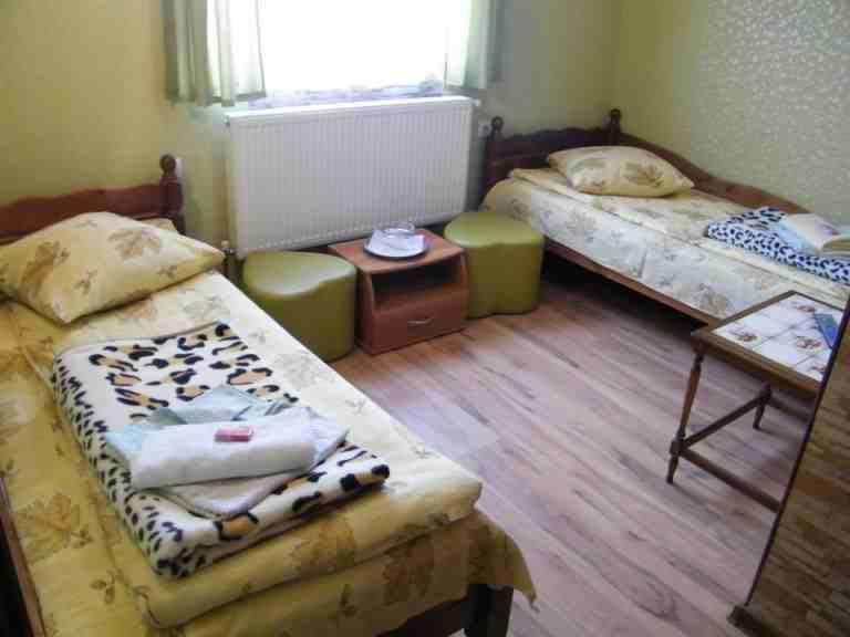 Pensiunea Macinic Hostel Alba Iulia Ngoại thất bức ảnh